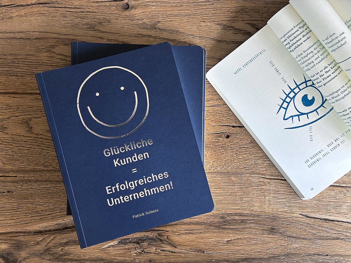 Anwenderbuch für KMU zu Marketing, Kreativmethoden und Kundenerlebnisweg in kompakter Form