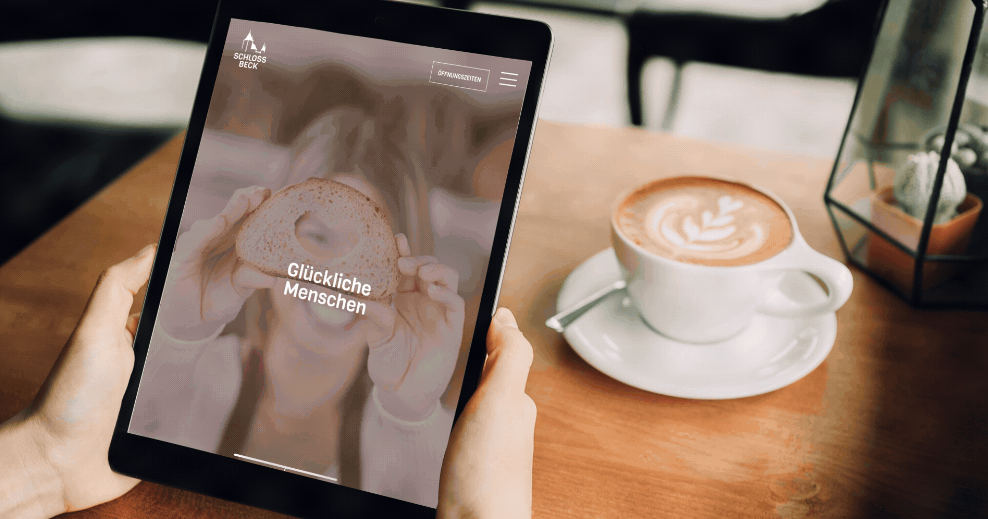 Webauftritt von Schloss Beck auf Tablet, Bereich Lieblingsprodukte im Einsatzbild